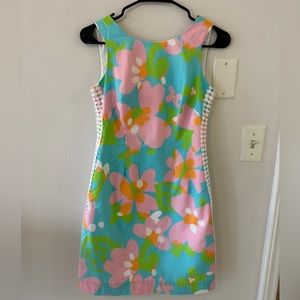 Lilly Pulitzer “Shorely Blue Mojo” Pastel Floral Shift Dress with Lace Size 0